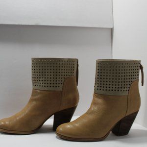 Nine West Women Camel Ankle Booties Size 7.5